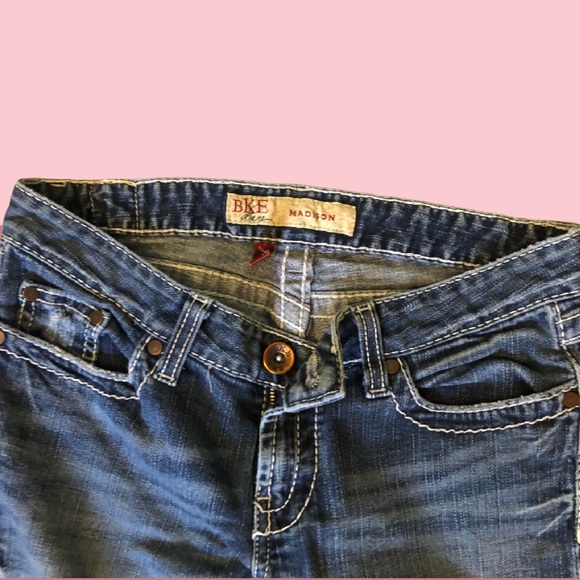 BKE Madison - Picture 3 of 7